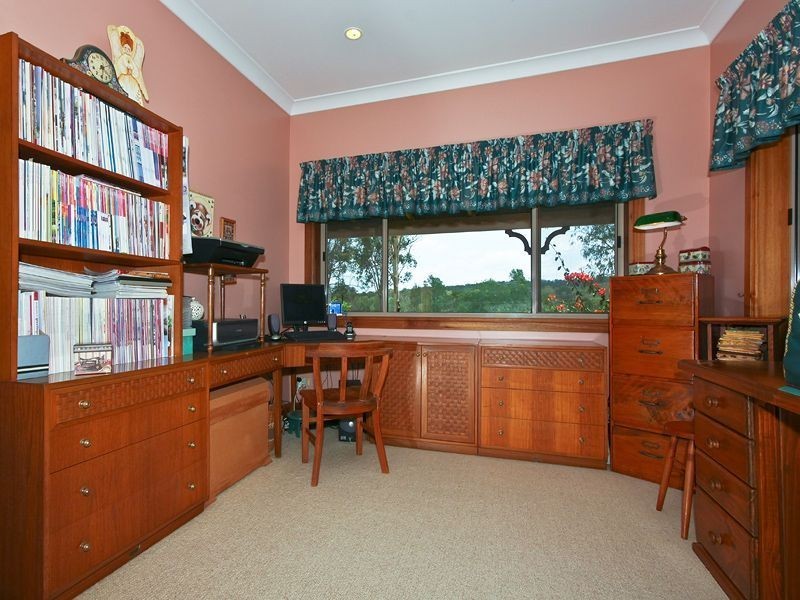 61 Cartwright Road, Buccan QLD 4207