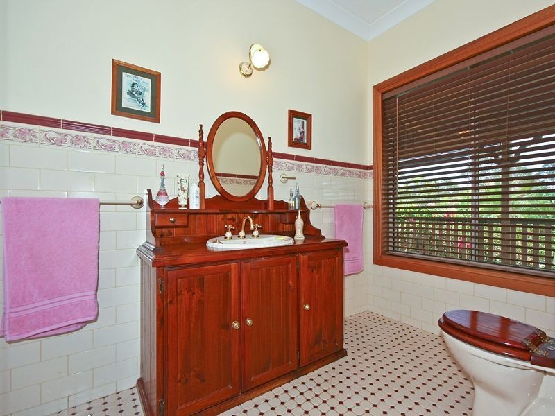 61 Cartwright Road, Buccan QLD 4207