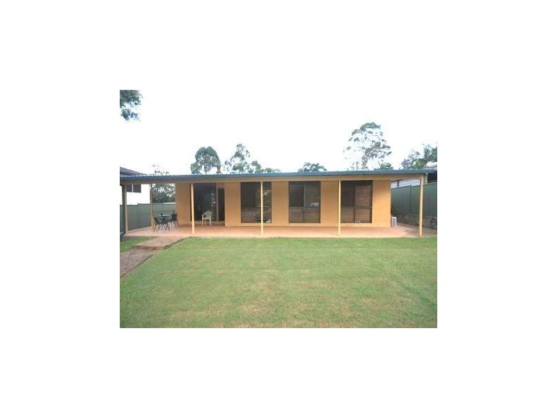 31 Glastonbury Dr, Bethania QLD 4205