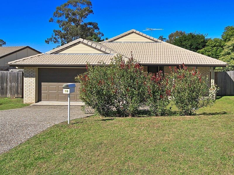 16 Schafer Ct, Edens Landing QLD 4207