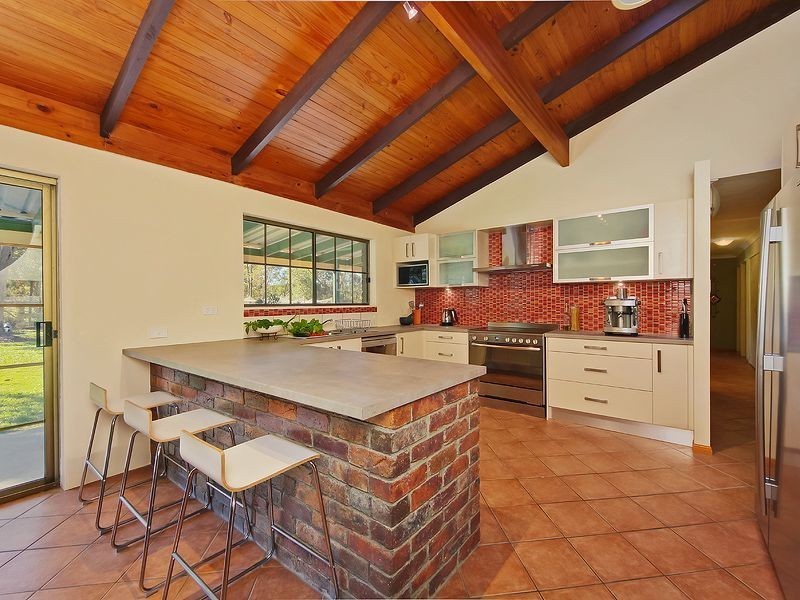 21 Weaber Road, Buccan QLD 4207