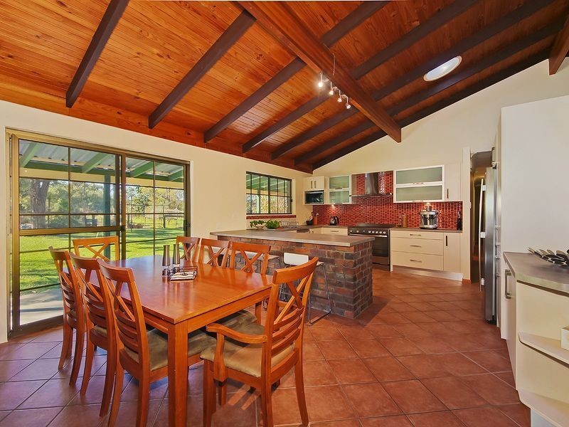 21 Weaber Road, Buccan QLD 4207
