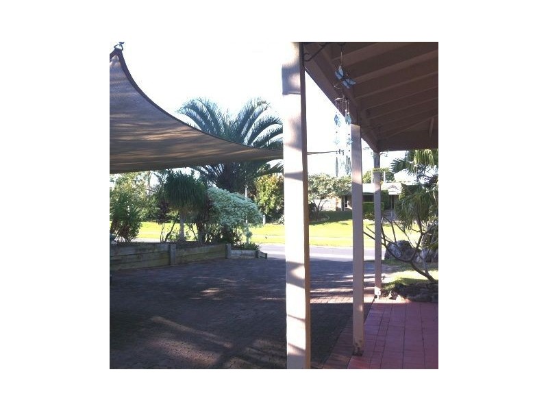 15 Carl Heck Blvd, Windaroo QLD 4207