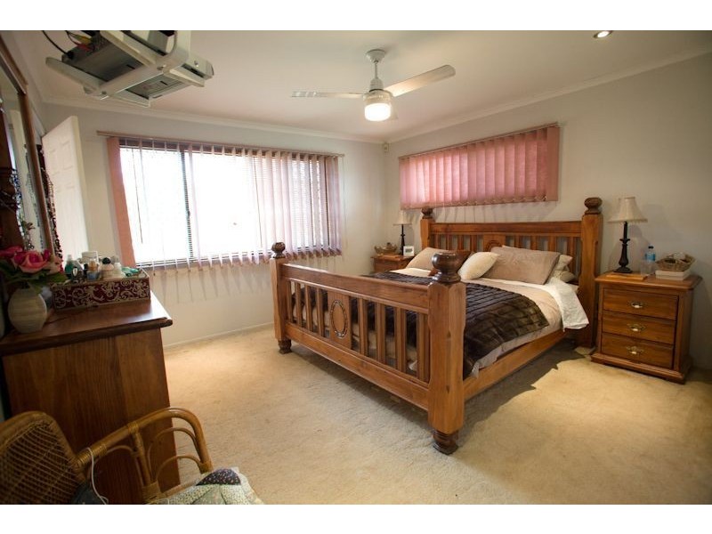 93 Logan Reserve Rd, Waterford West QLD 4133