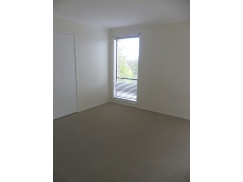 10b Guinevere Crt, Bethania QLD 4205