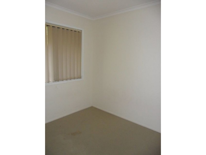 10b Guinevere Crt, Bethania QLD 4205