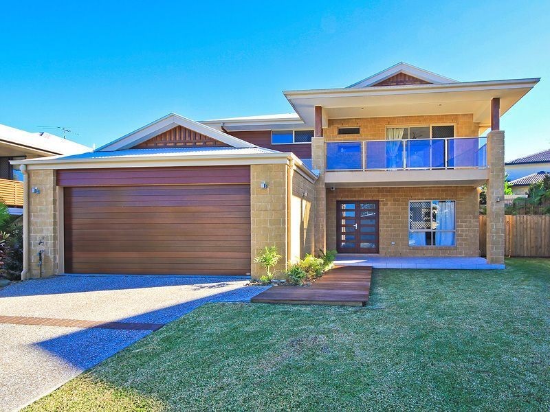 6 Long Island Dr, Windaroo QLD 4207
