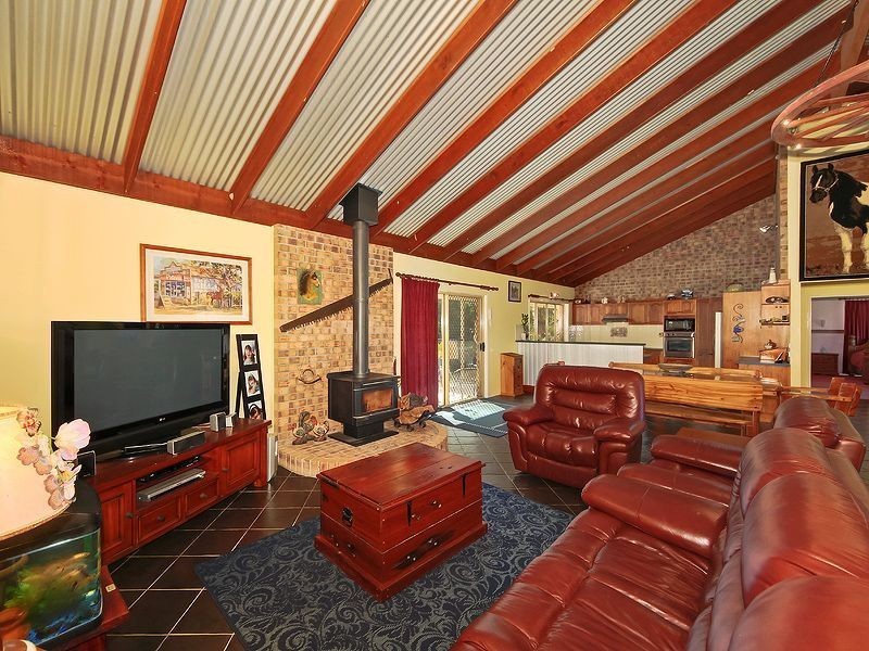 376 Quinzeh Creek Road, Logan Village QLD 4207