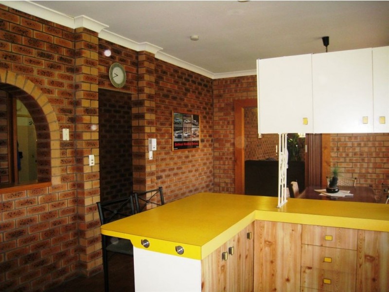 17 Robert Stanley Drive, Mount Warren Park QLD 4207