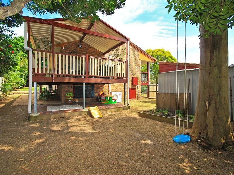132 Castile Cres, Edens Landing QLD 4207