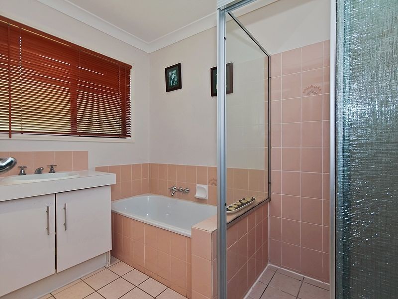132 Castile Cres, Edens Landing QLD 4207