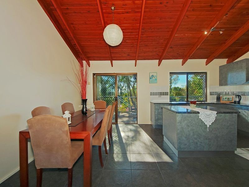 51 Lima Street, Edens Landing QLD 4207