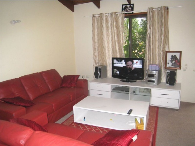 11/108A Ewing Road, Woodridge QLD 4114