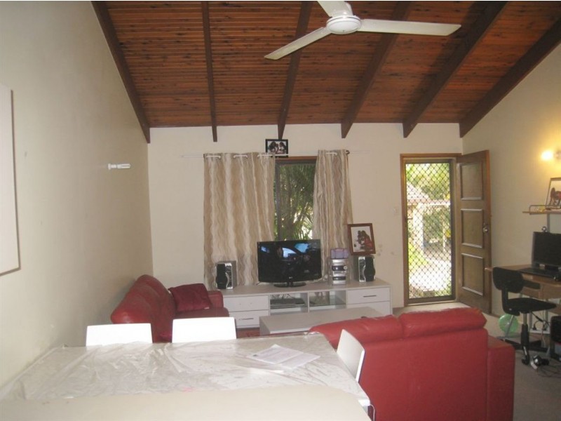 11/108A Ewing Road, Woodridge QLD 4114