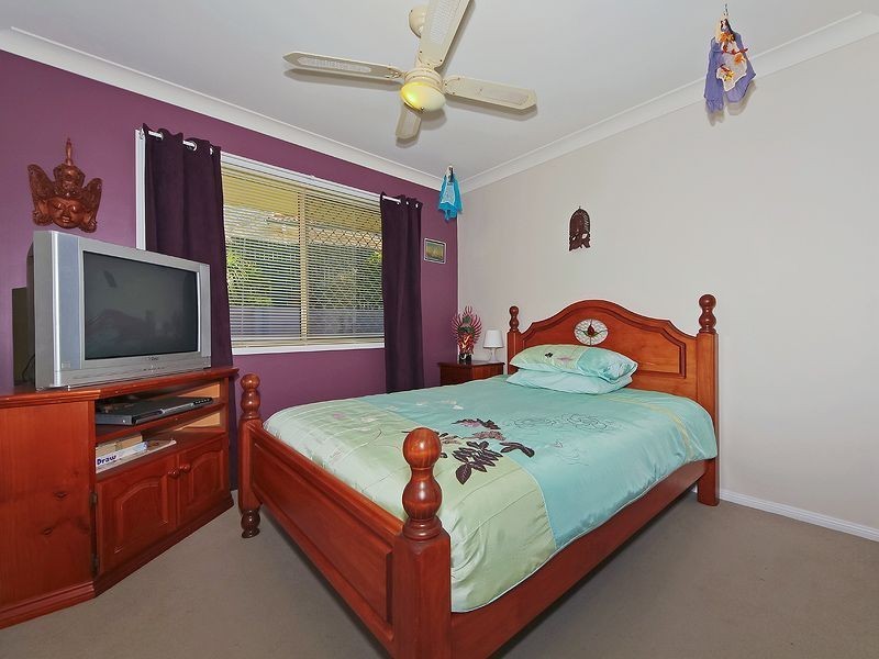 78 Overland Drive, Edens Landing QLD 4207