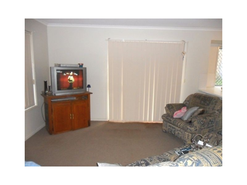 10 Vautin Way, Eagleby QLD 4207