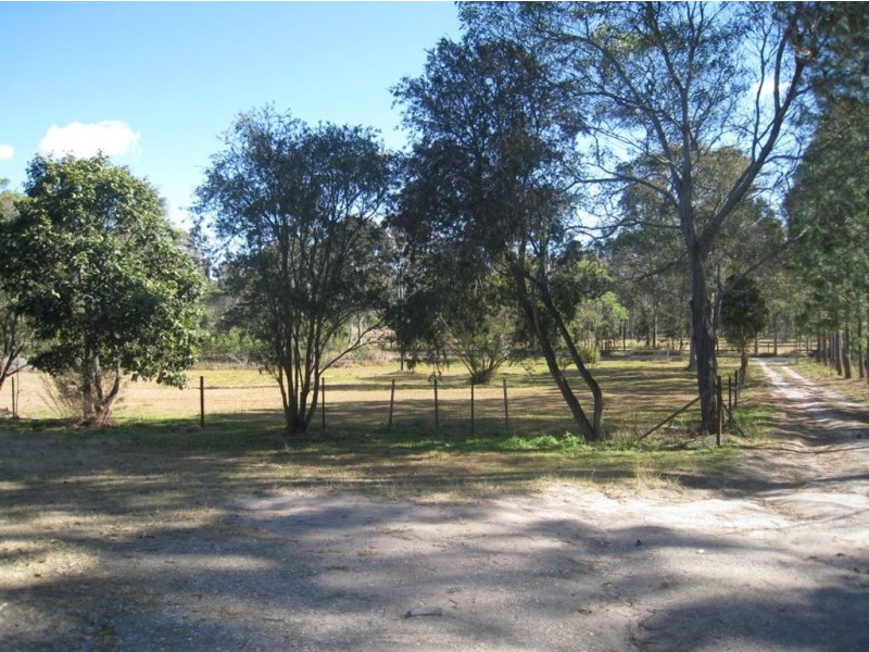 12 Devron Ct, Eagleby QLD 4207