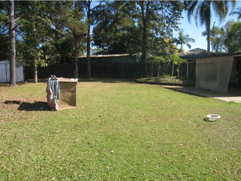 12 Devron Ct, Eagleby QLD 4207