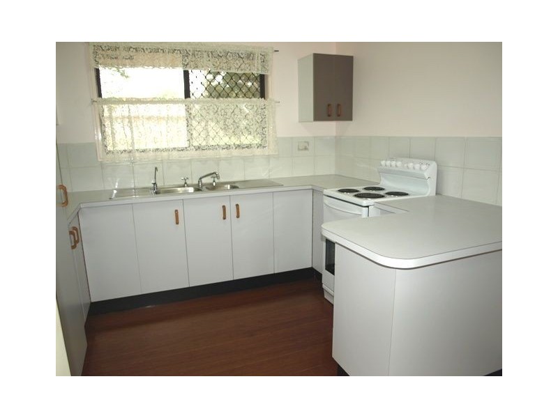 3 Tregana Cct, Edens Landing QLD 4207