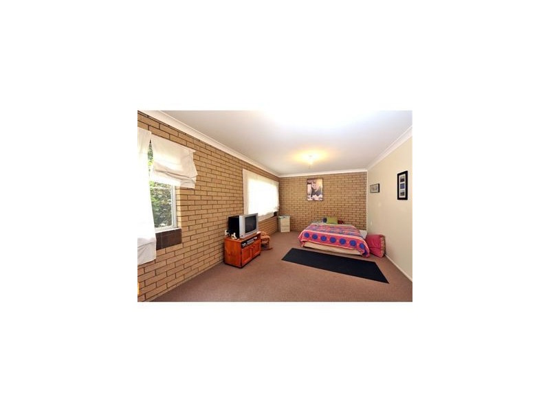 303 Lavelle Drive, Logan Village QLD 4207