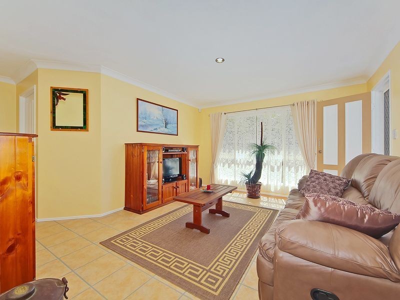 48 Kummara Road, Edens Landing QLD 4207