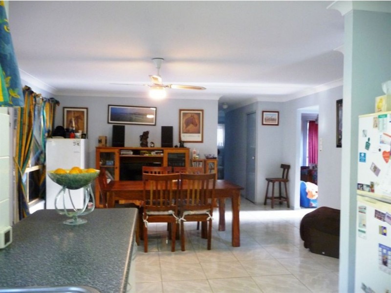 16 Chasley Court, Beenleigh QLD 4207