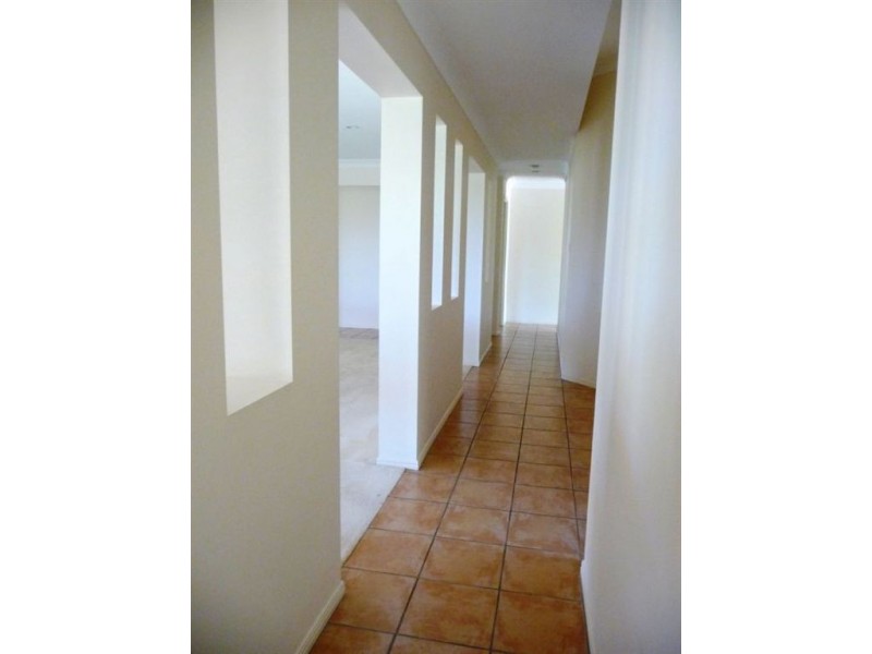 16 Rosemary Ct, Beenleigh QLD 4207