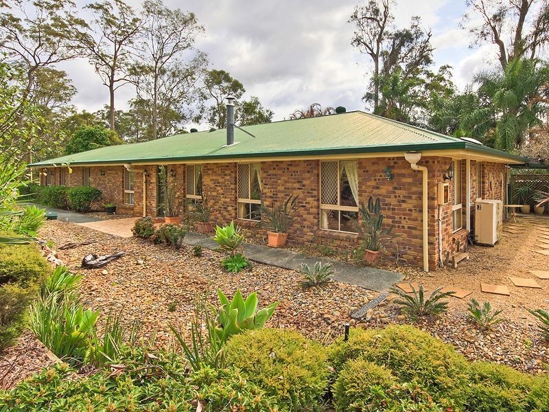 1 Jillian Court, Logan Village QLD 4207