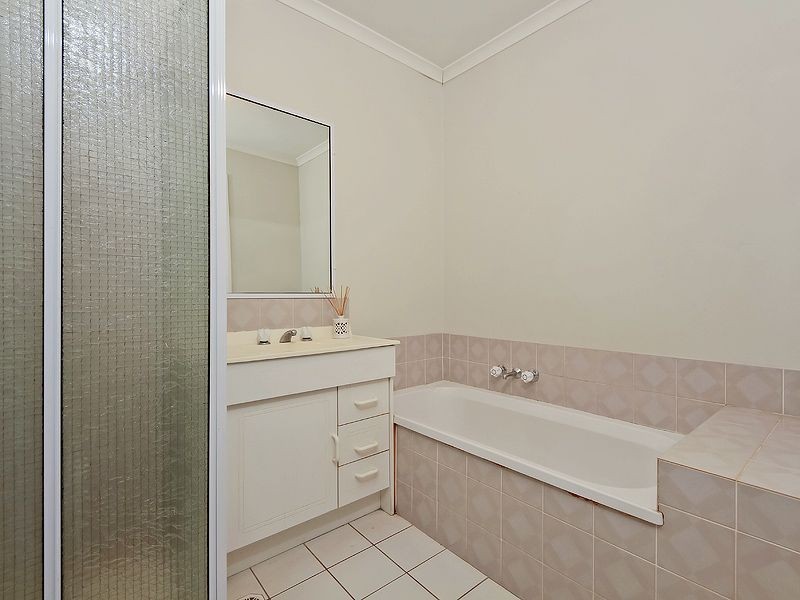 12/50 Castile Cres, Edens Landing QLD 4207