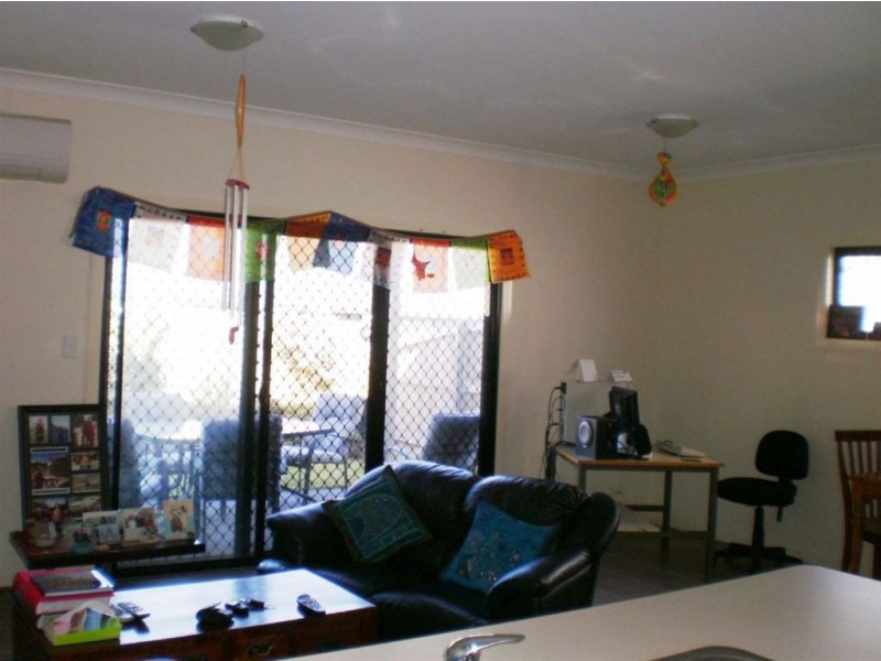 3/2 Millstream Retreat, Waterford QLD 4133