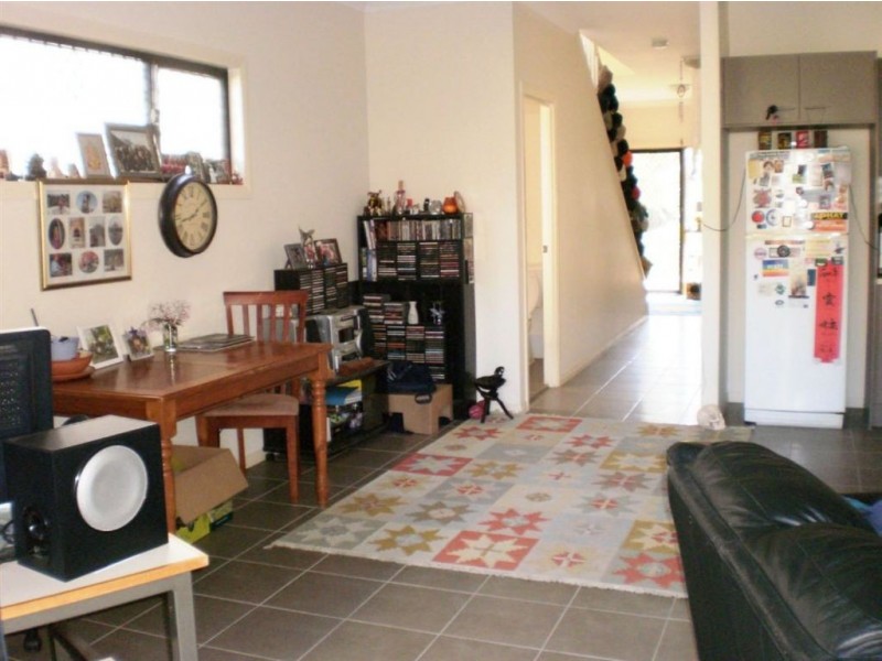 3/2 Millstream Retreat, Waterford QLD 4133