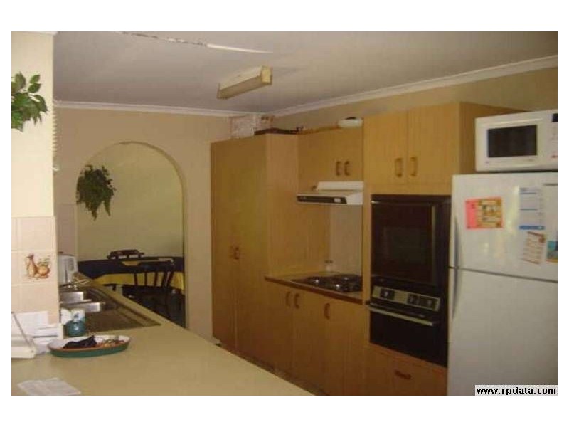 28 Shields Street, Mount Warren Park QLD 4207