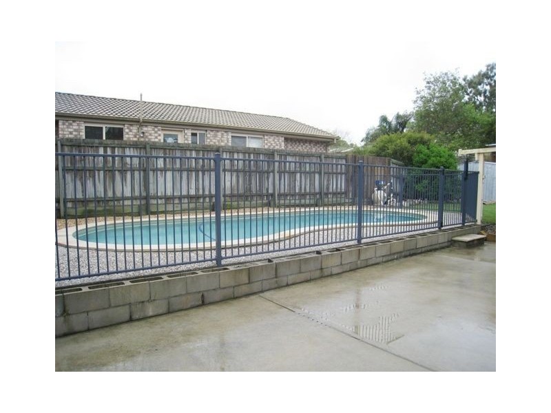 28 Waters St, Waterford West QLD 4133