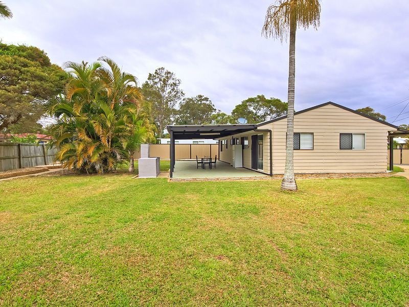 15 Christopher Ct, Eagleby QLD 4207