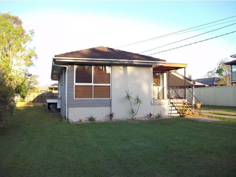 8 Errol Street, Loganlea QLD 4131