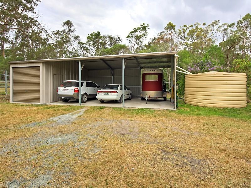 69 Hinchcliffe Road, Logan Village QLD 4207