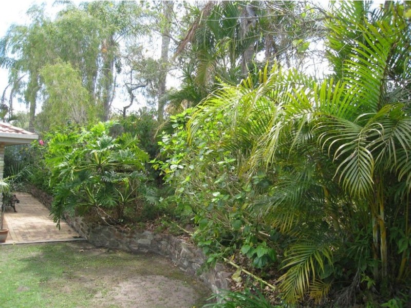 25 Yvonne Cres, Mount Warren Park QLD 4207