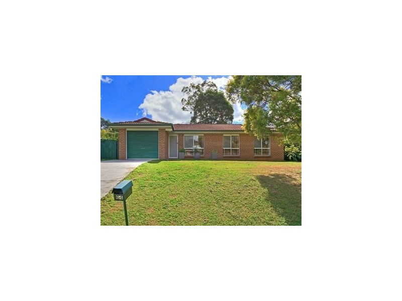 64 Avonmore St, Edens Landing QLD 4207