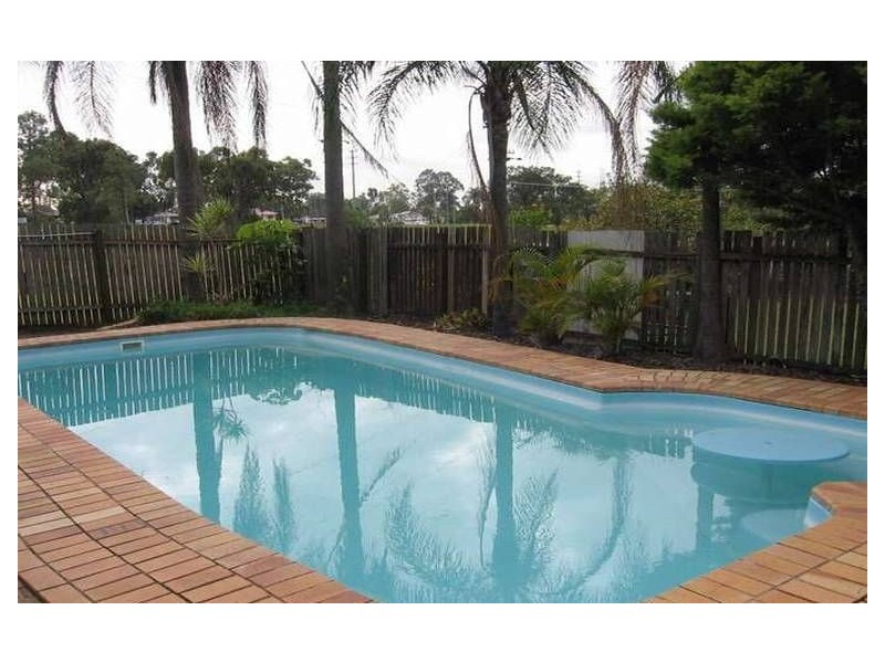 23 Yorkshire Cr, Mount Warren Park QLD 4207