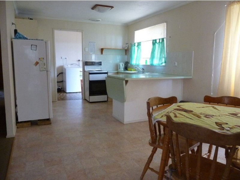 44 Yan Yean St, Beenleigh QLD 4207