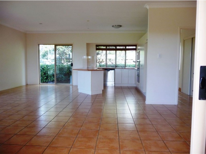 16 Rosemary Crt, Beenleigh QLD 4207