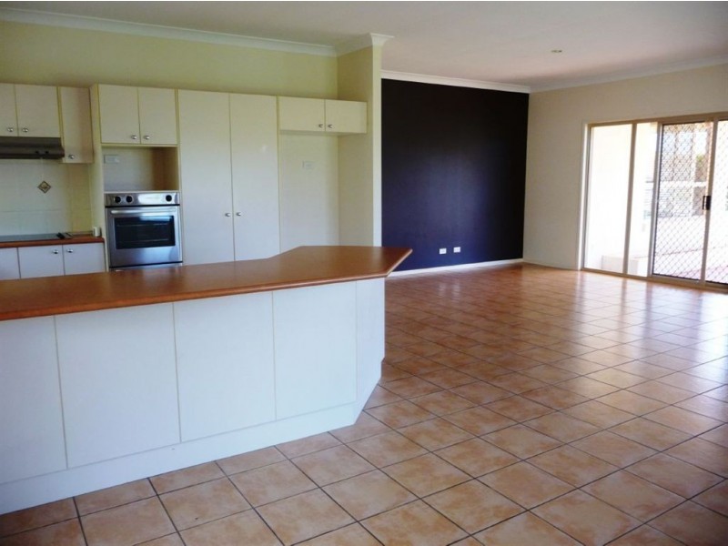 16 Rosemary Crt, Beenleigh QLD 4207