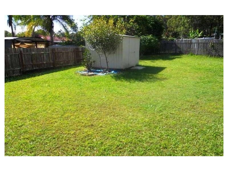 53 Harburg Drive, Beenleigh QLD 4207