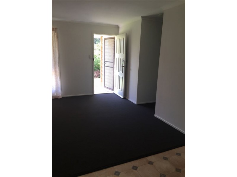 172 Holmview Rd, Holmview QLD 4207