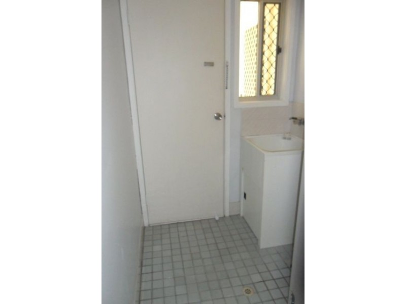 172 Holmview Rd, Holmview QLD 4207