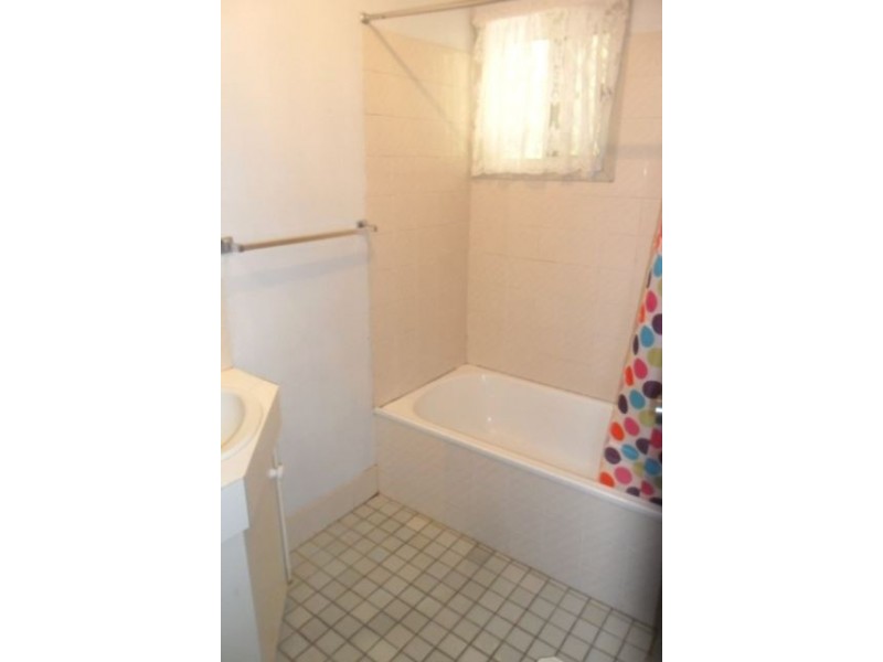 172 Holmview Rd, Holmview QLD 4207