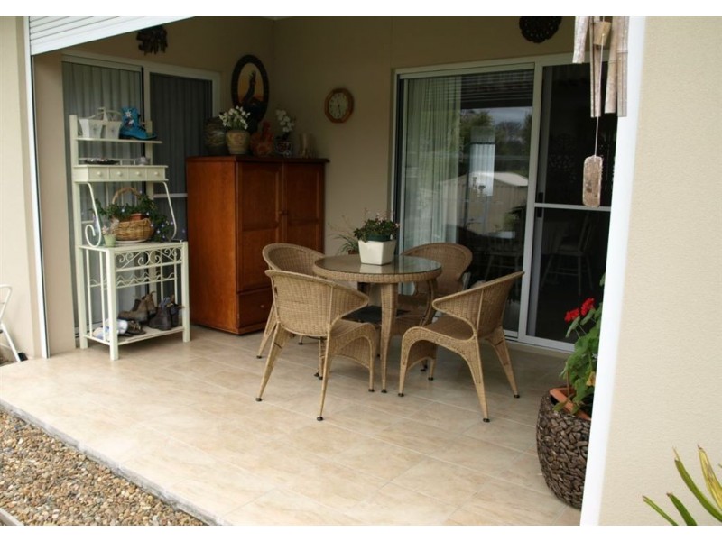 18/42 Quinzeh Creek Road, Logan Village QLD 4207