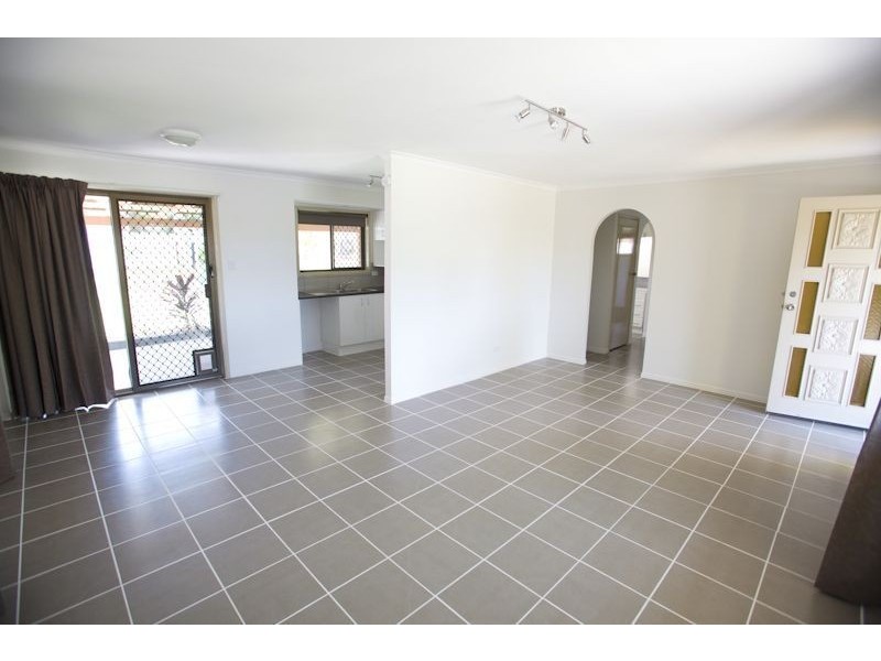 12 Harding Bvd, Mount Warren Park QLD 4207