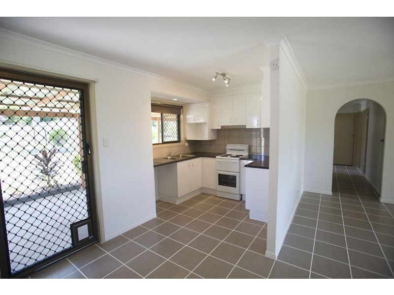 12 Harding Bvd, Mount Warren Park QLD 4207