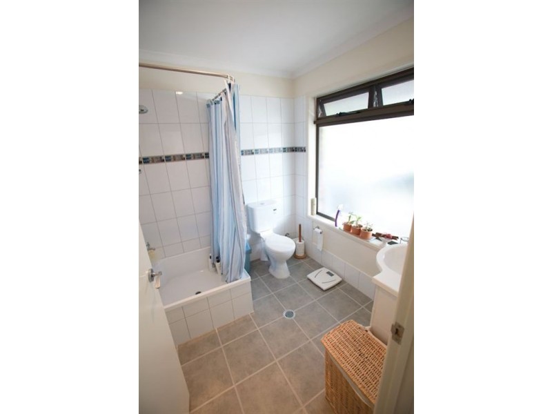 15 Mercury Dr, Bethania QLD 4205